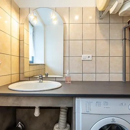 Au Coin De La Petite Chapelle Gitesdes2vallees