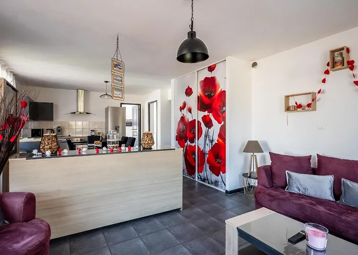 Au Coin De La Petite Chapelle Gitesdes2vallees Cornimont