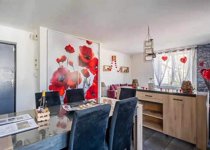 Au Coin De La Petite Chapelle Gitesdes2vallees Appartamento *